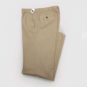 NWT Gap Chino Khaki Pants Mens Size 36 Tailored Relaxed Fit Flat Front 36x36 NEW